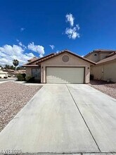 372 Rushing Creek Ct in Henderson, NV - Building Photo - Building Photo
