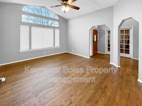 3477 S Riva Ridge Wy in Boise, ID - Building Photo - Building Photo