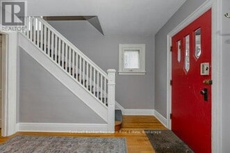 16 Mitchell St in Guelph, ON - Building Photo - Building Photo