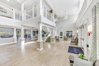 Manor at Victoria Park in Temple Hills, MD - Foto de edificio - Building Photo