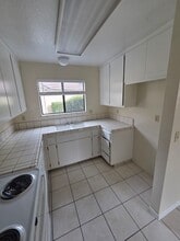 3623 La Mancha Pl in Turlock, CA - Building Photo - Building Photo