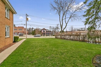 Eleven9 Rockland in Libertyville, IL - Foto de edificio - Building Photo