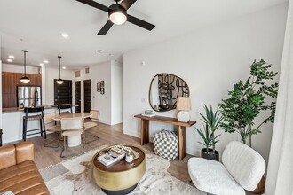 333 Ellington Apartments in Gaithersburg, MD - Building Photo - Building Photo