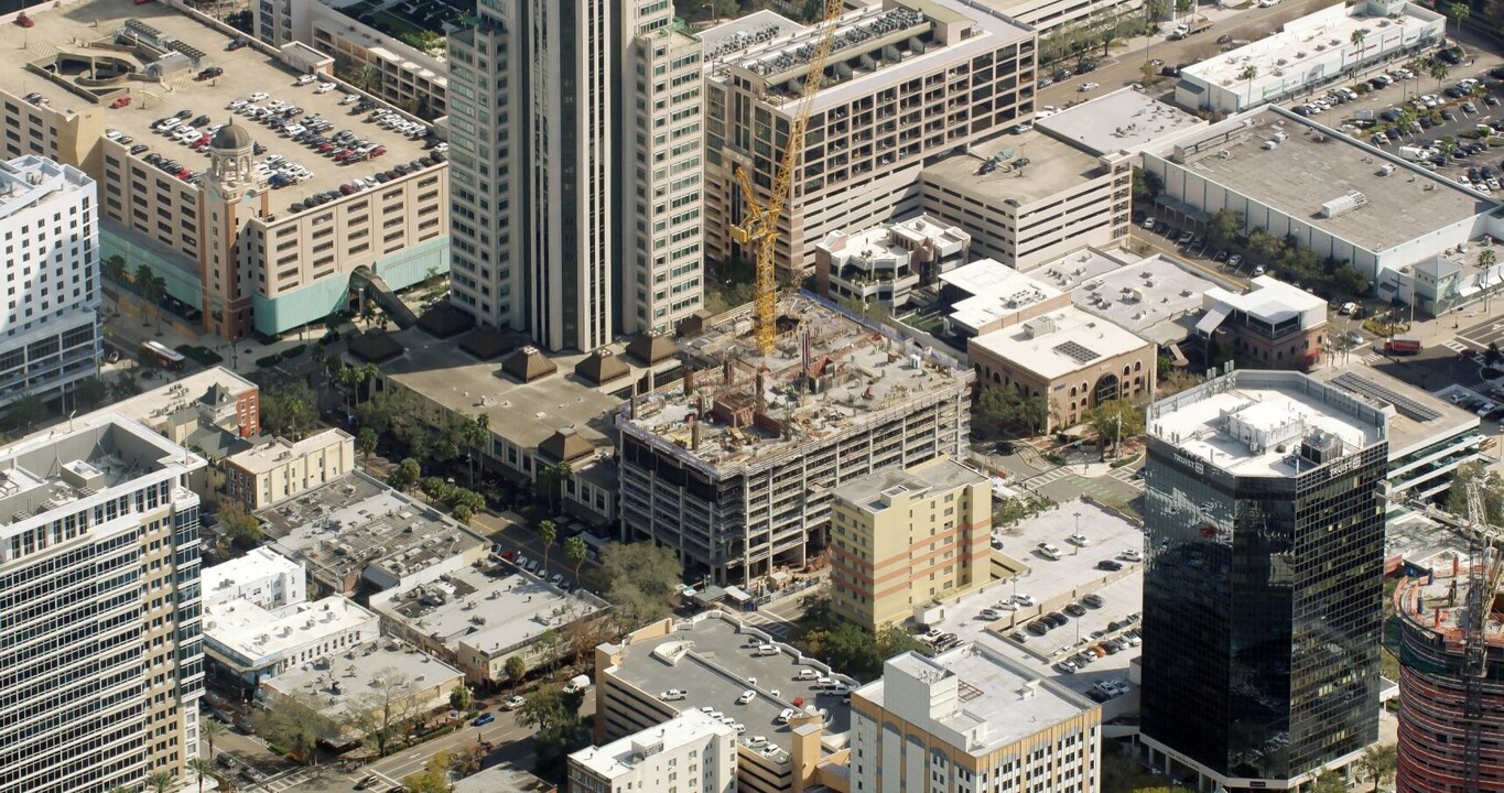 Art House in St. Petersburg, FL - Building Photo