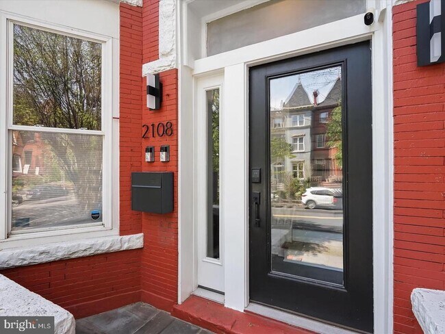 2108 1st St NW in Washington, DC - Building Photo - Building Photo