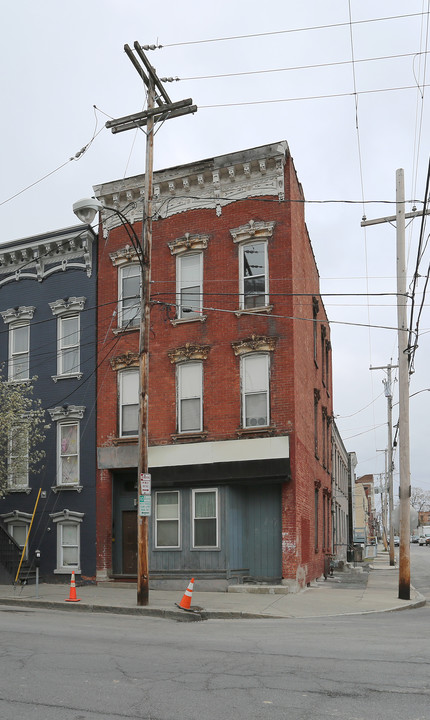 93 Lexington Ave in Albany, NY - Building Photo