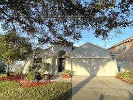 22807 Hawk Hill Loop in Land O Lakes, FL - Building Photo