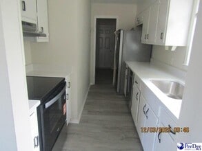 319 Revell Dr in Florence, SC - Building Photo - Building Photo