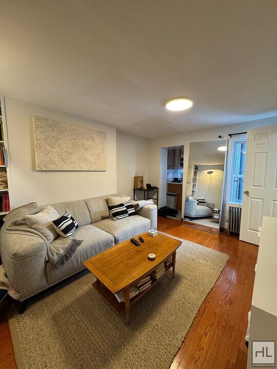 DRIGGS AVENUE, Unit 3 in Brooklyn, NY - Building Photo