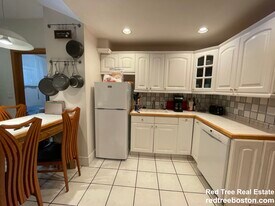 50 Radnor Rd, Unit 1A in Boston, MA - Building Photo