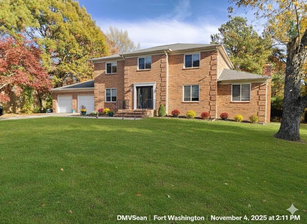 11904 Aten St in Fort Washington, MD - Building Photo