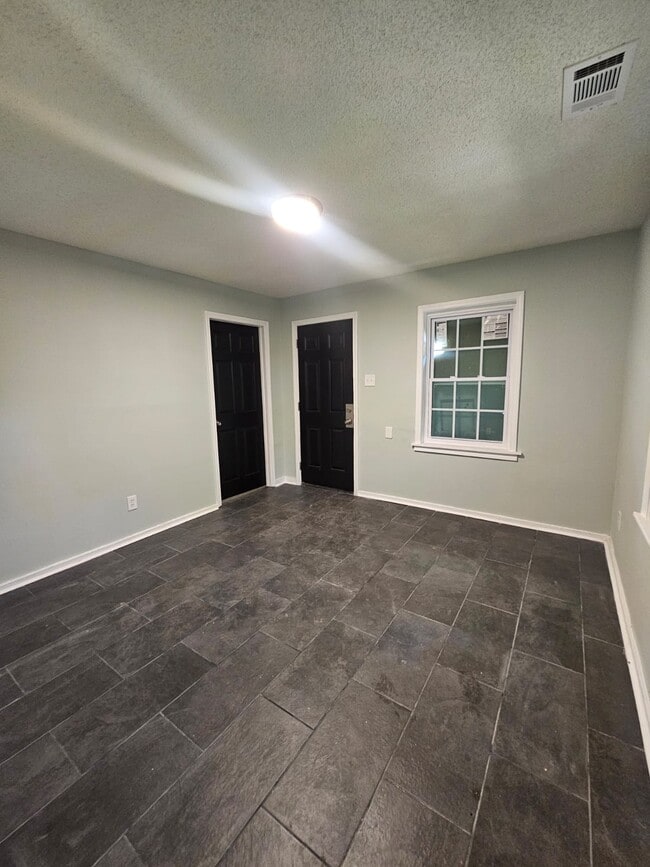 2238 Curry Ave in Memphis, TN - Building Photo - Building Photo