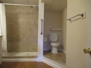 124 Hibiscus Dr, Unit C in Ashland City, TN - Building Photo - Building Photo