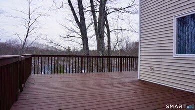 328 Navajo Loop in Shelton, CT - Building Photo - Building Photo