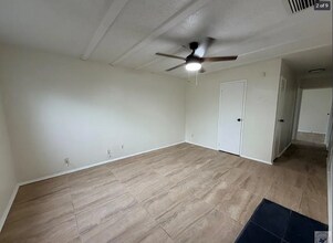 2405 Mamie Dr in Texarkana, TX - Building Photo - Building Photo