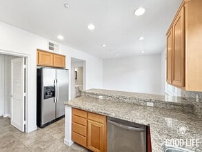 2984 Beachwood Blf Wy in San Diego, CA - Building Photo - Building Photo