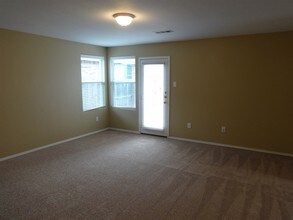 3613 Camino Real Trail in Denton, TX - Foto de edificio - Building Photo