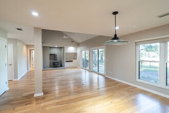 3903 Dunleer Ct in Tallahassee, FL - Building Photo - Building Photo