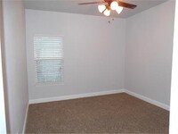 2012 Oliver St photo'