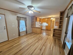 3 Cedar Ln in Weedsport, NY - Foto de edificio - Building Photo