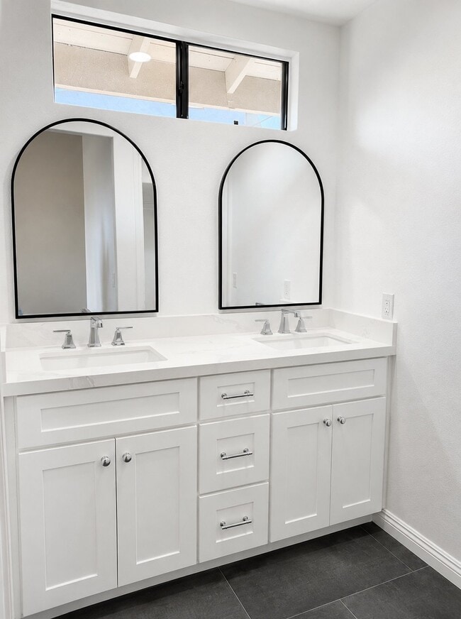property at 3828 Sycamore St