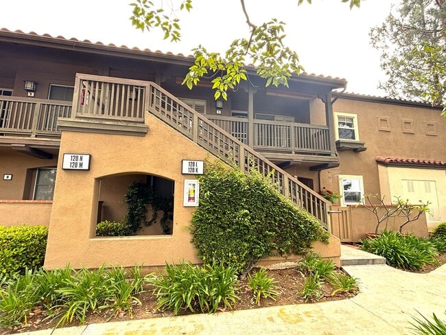 property at 120 S Cross Creek Rd