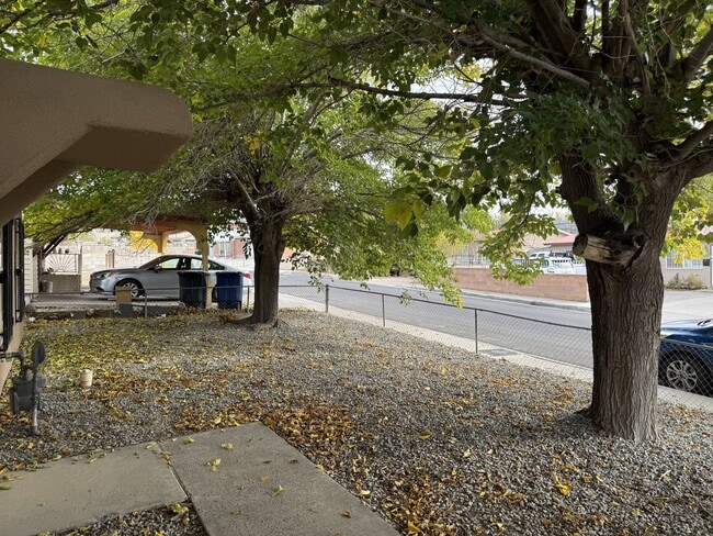 property at 1725 Spence Ave SE