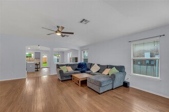 1508 Whittard of Chelsea Ln in Pflugerville, TX - Building Photo - Building Photo