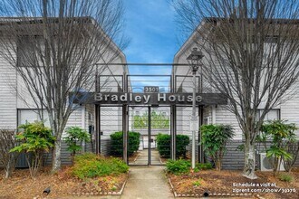 3501 Roswell Rd in Atlanta, GA - Building Photo - Building Photo