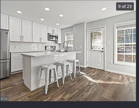 232 Parker Ave in Philadelphia, PA - Foto de edificio - Building Photo