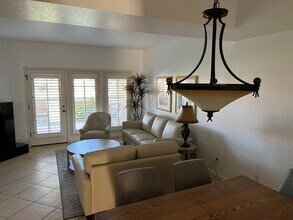 6137 N 28th Pl, Unit 6137 in Phoenix, AZ - Building Photo - Building Photo