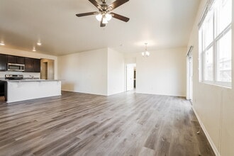 535 Hermosa St in Brighton, CO - Foto de edificio - Building Photo