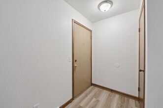 5427-5433 Glenridge Dr in Toledo, OH - Building Photo - Building Photo