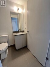 3079 Trafalgar Rd in Oakville, ON - Building Photo - Building Photo