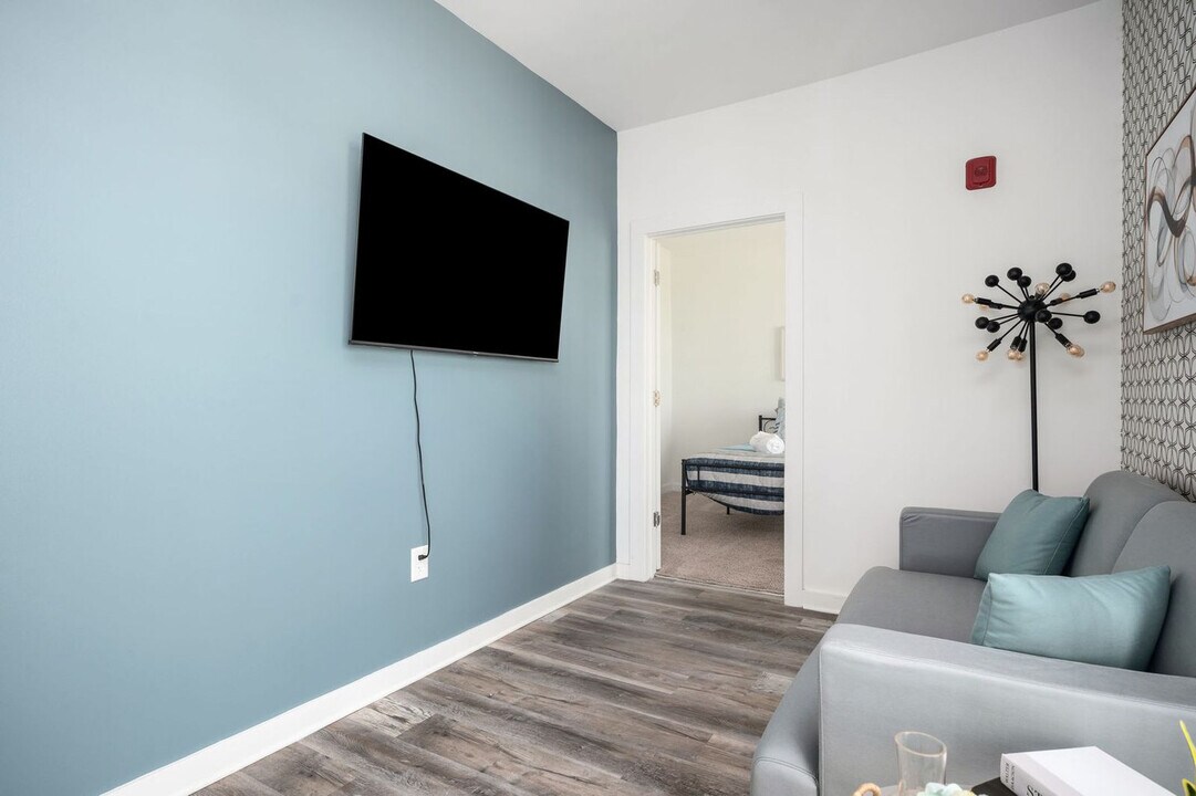 542 Boulevard NE in Atlanta, GA - Building Photo