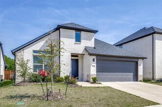1920 Crestwood Ln in Celina, TX - Building Photo - Building Photo