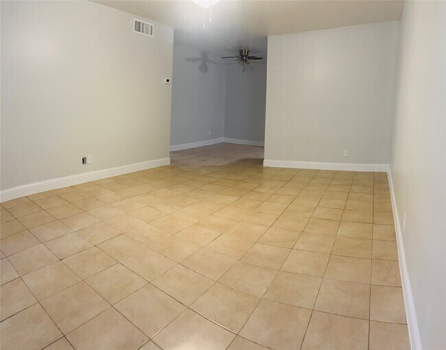 5550 N Braeswood Blvd