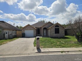 12 Las Palmas Dr in Pharr, TX - Building Photo
