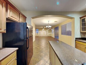 7592 W Ranchers Dr in Tucson, AZ - Building Photo - Building Photo