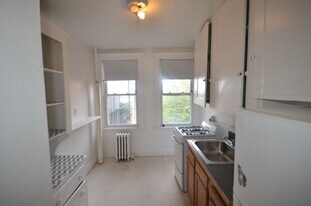 1626 Commonwealth Ave, Unit 12 in Boston, MA - Building Photo