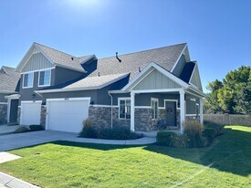 1973 Park Rim Way in Riverton, UT - Building Photo