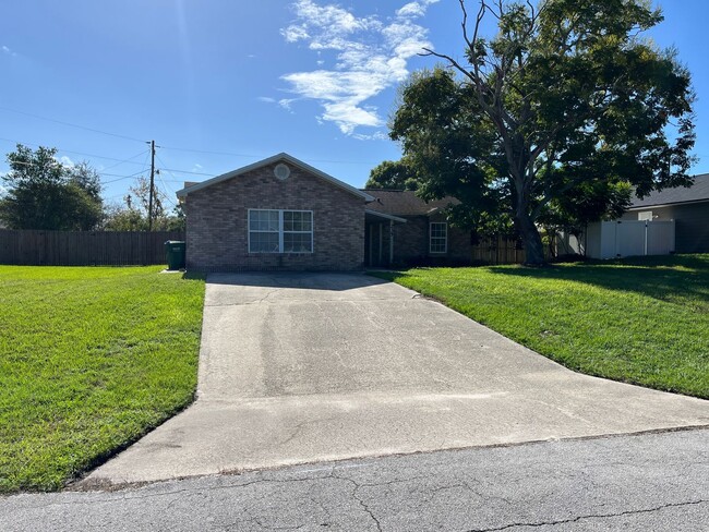 235 Steward Terrace in Deltona, FL - Building Photo - Building Photo