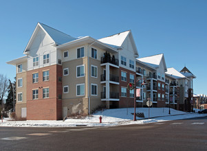 Glendale Place Senior Apartments 55+ WaitList in Savage, MN - Building Photo - Building Photo