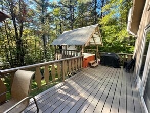 84 Whitetail Rdg in Bridgton, ME - Foto de edificio - Building Photo