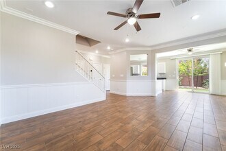 9986 Panguitch Lake Ct in Las Vegas, NV - Building Photo - Building Photo