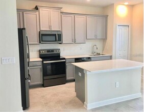 4826 Tribute Trail in Kissimmee, FL - Building Photo - Building Photo