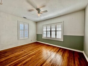 612 Florence St in Kerrville, TX - Building Photo - Building Photo