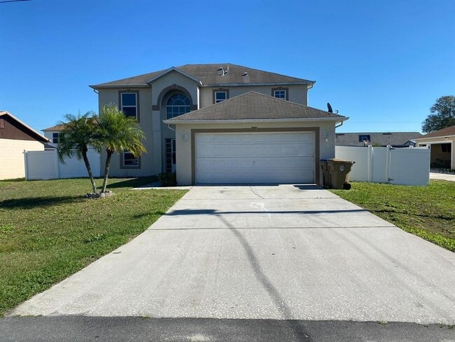 217 Chadworth Dr in Kissimmee, FL - Foto de edificio - Building Photo