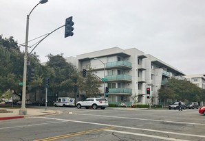 825 Cordova St in Pasadena, CA - Foto de edificio - Building Photo