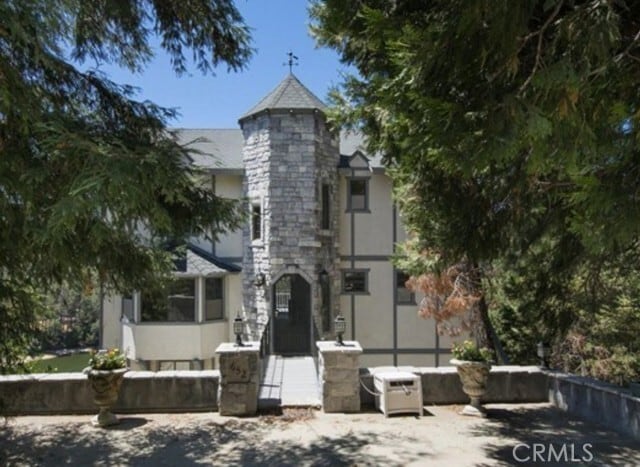 652 Arbula Dr in Crestline, CA - Building Photo - Building Photo